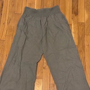 Linen Olive Green Pants size small